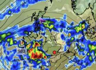 UK Weather Alert: Atlantic Storm Threatens Britain with Thunderstorms news-25092024-014957