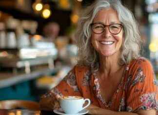 Empowering Trends for Women Overcoming Challenges in Their 50s and Beyond news-25092024-205806