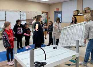 Las Vegas Rotary Club Supports Green Our Planet’s Hydroponic Program with $10,000 Donation news-26092024-095335