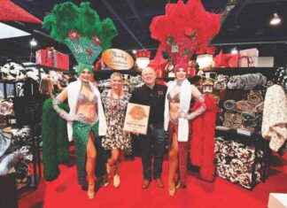 Cowboy Christmas Vendors Focus on Building Relationships for Long-Term Success cowboy-christmas-vendors-focus-on-building-relationships-for-long-term-success