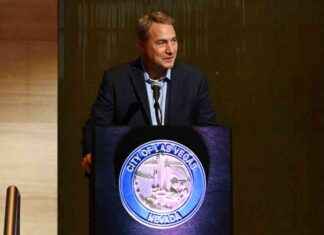 Cirque du Soleil Executive Explains Job Cuts cirque-du-soleil-executive-explains-job-cuts