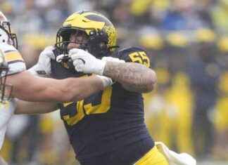 NFL Mock Draft: Raiders Select Defensive Player at 6th Pick nfl-mock-draft-raiders-select-defensive-player-at-6th-pick