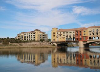 Westin Lake Las Vegas: Discover Luxury Stays and Hidden Gems