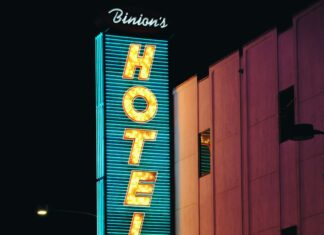 Downtown Las Vegas Hotels: Discover Hidden Gems for Ultimate Stay