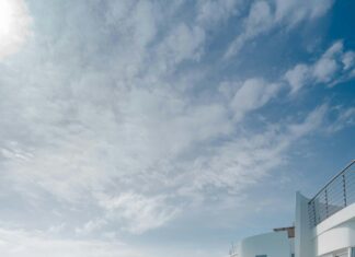 Hilton Grand Vacations Club Paradise Las Vegas: Why Choose It?