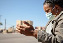 Las Vegas Community Comes Together to Support Local Families Amidst Economic Challenges The Las Vegas community unites to support local families facing economic hardships.