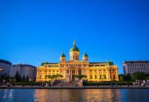 Las Vegas Community Embarks on a Journey of Cultural Exchange with Helsinki The Las Vegas community is embarking on a journey of cultural exchange with Helsinki.